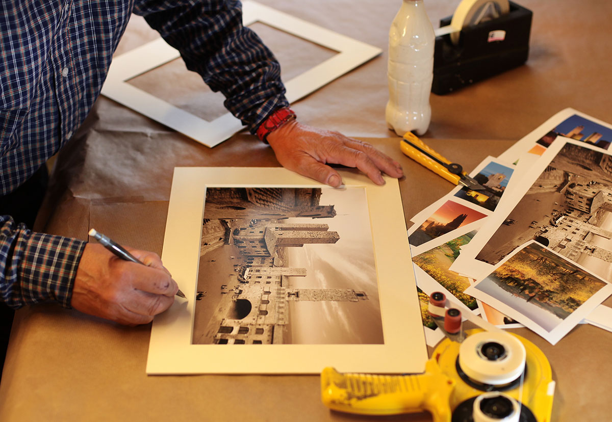 fontanelli-foto-lavorazione-foto-passepartout-per-la-vendita-11