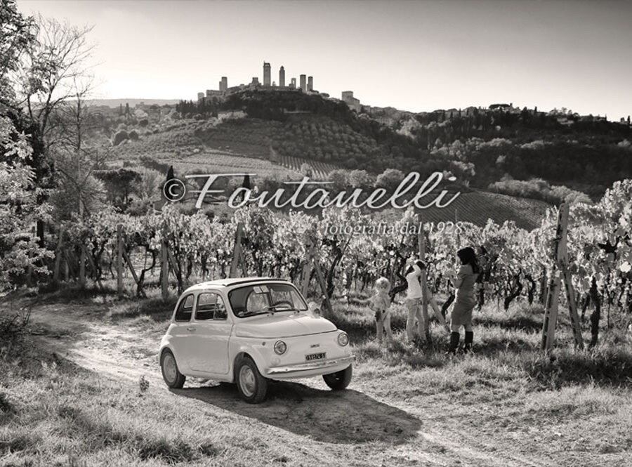Fra le vigne di San Gimignano con la Fiat 500, Toscana