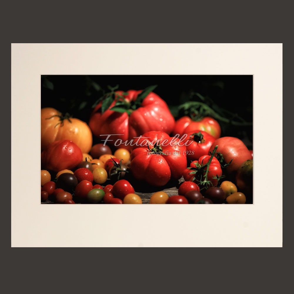 Photo still life tomatoes