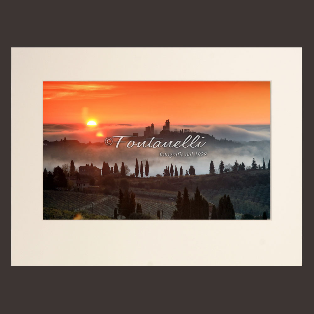 foto-profilo-San-Gimignano-all’alba-rossa,-San-Gimignano,-Toscana-(passpartout)